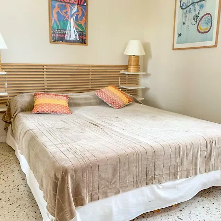 Confortable 3 Pieces En Dernier Etage A * Antibes